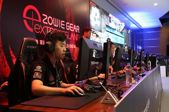 拉克鲁瓦以 拉克鲁瓦以