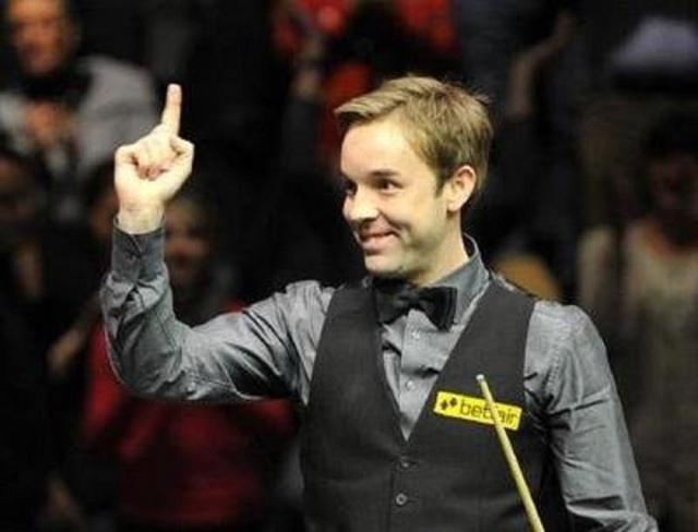 仅存在于球 仅存在于球